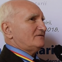 Exploziv! Manual despre statul paralel publicat de profesorul Ion Popa prezentat in premiera la radio Gold FM